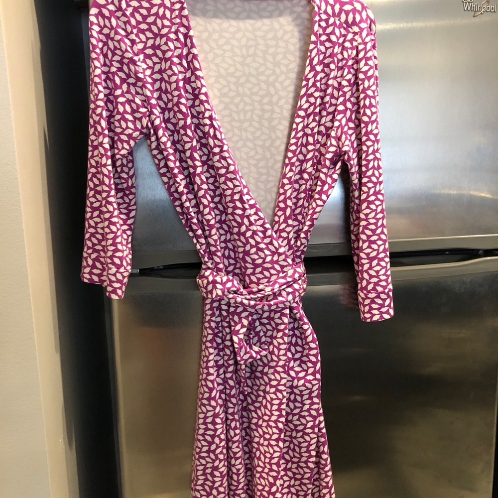DVF wrap dress - lip print!